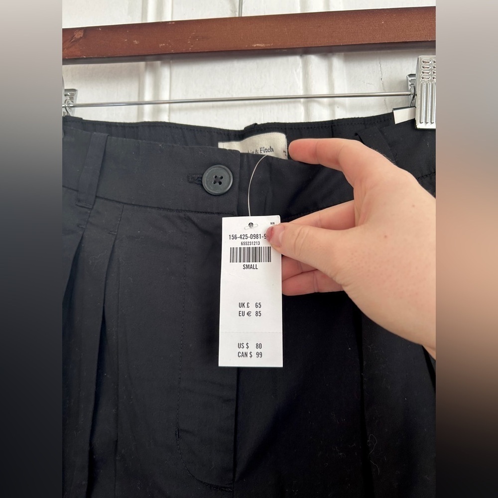 NWT Abercrombie & Fitch Womens Black Cotton Wide Leg Dress Pants Size Small - Picture 2 of 7